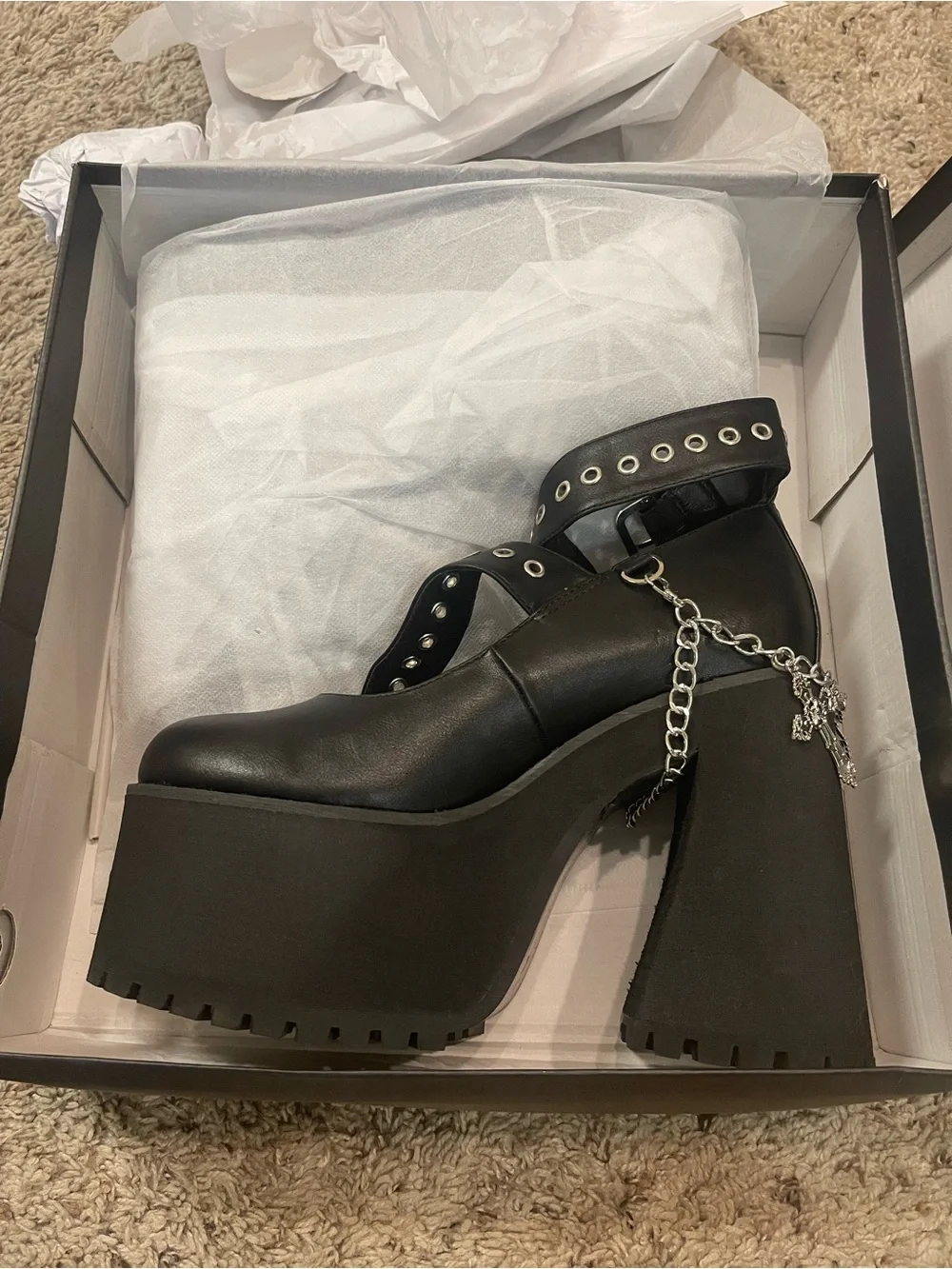 Dolls Kill Widow “Damned if I do” platform Mary Janes. Sz 9 NWT